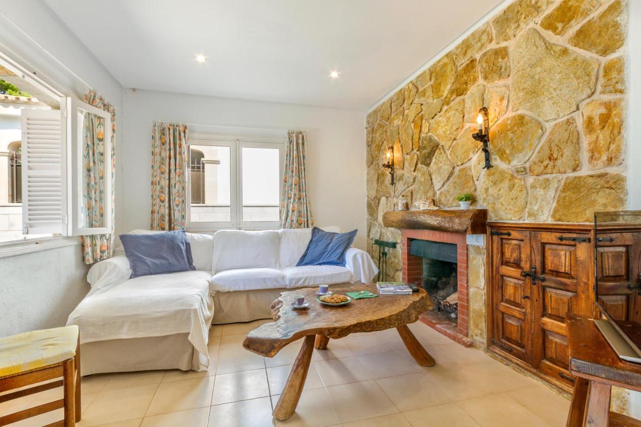 Me Chabot - Traditional House With Sea View * Alcudia (Mallorca)